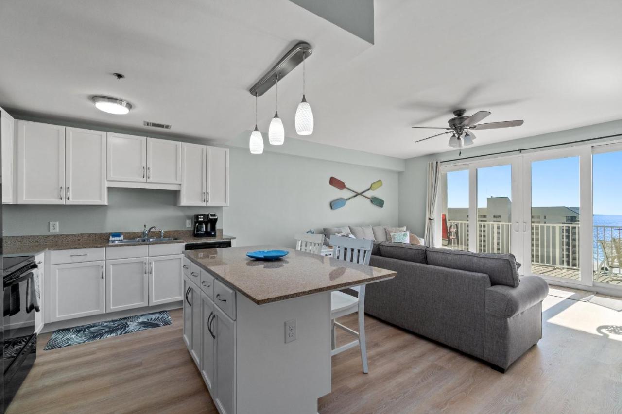 Living Right At Laketown Wharf #1016 By Nautical Properties Panama City Beach Bagian luar foto